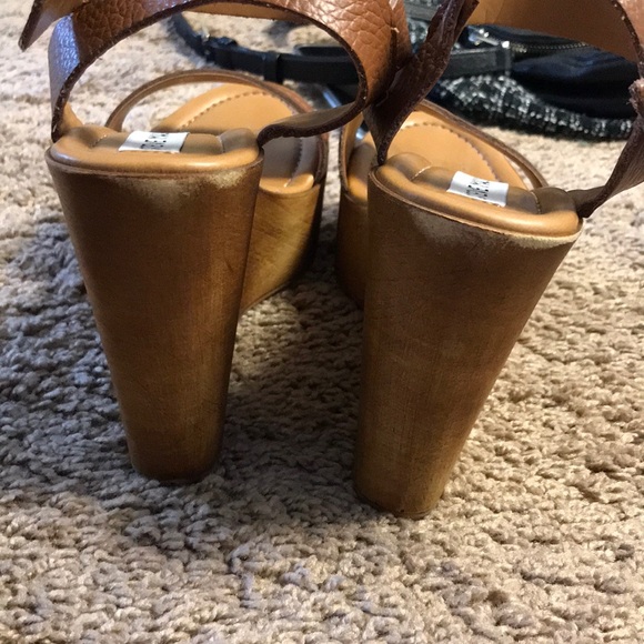 Worn once steve madden wedges - Picture 3 of 3